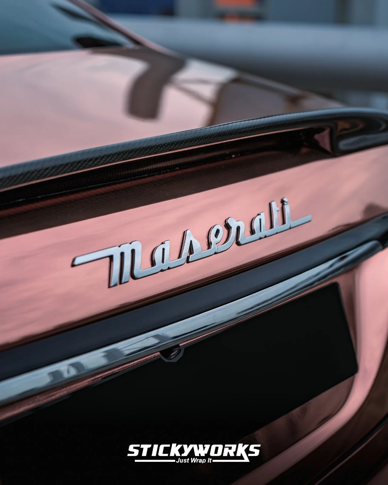 stickyworks-maserati-rear-badge-detail-rose-gold-wrap.jpg